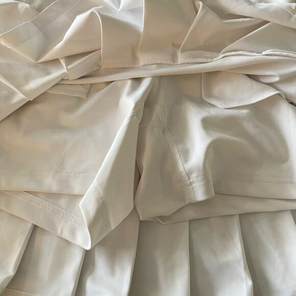 Lady Hagen Pleated Skort Size Small White Golf Tennis Athletic Moisture Wick NWT - Picture 4 of 7